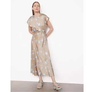 Vince Sea Carnation Floral Cap Sleeve Silky Satin Raw Edge Flowy Midi Dress Tan